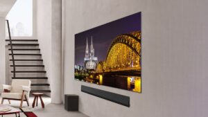 TCL C8K Mini-LED vs LG G5 Tandem OLED: Best TV Tech of 2025 Compared
